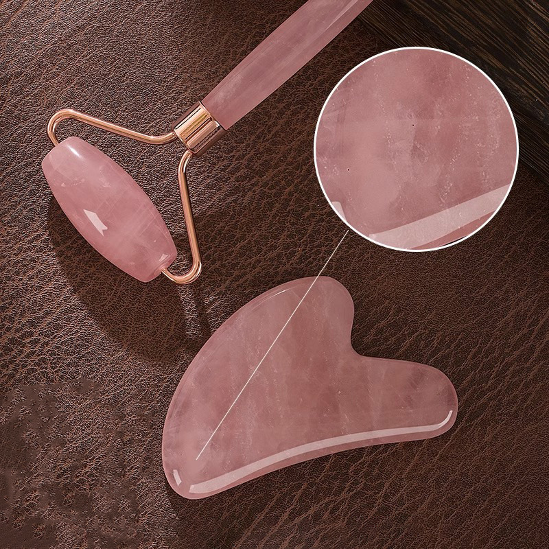 Kit Massaggiatore Viso con Rul - Gua Sha Tool Rose Quartz recensione e prezzo